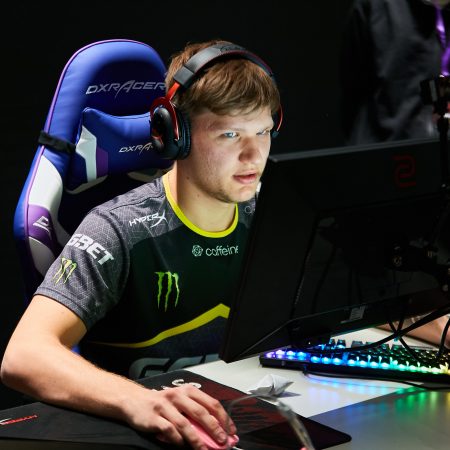 S1mple: All about the CSGO player